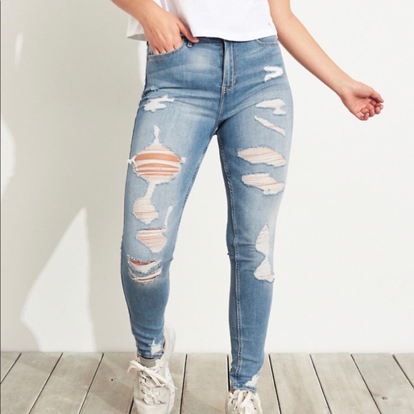 Hollister Curvy Highrise Super Skinny 
